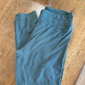 LulaRoe Olive Green Leggings